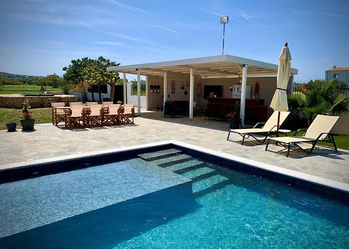 Hylas Luxury 4* Koilás